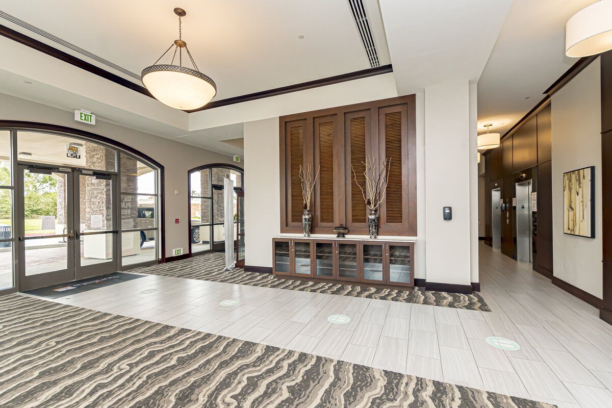 Staybridge Suites: 4001 Nicholson Dr, Baton Rouge, LA 70808